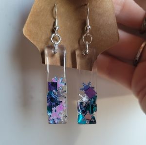 Clear winter dangle earrings
